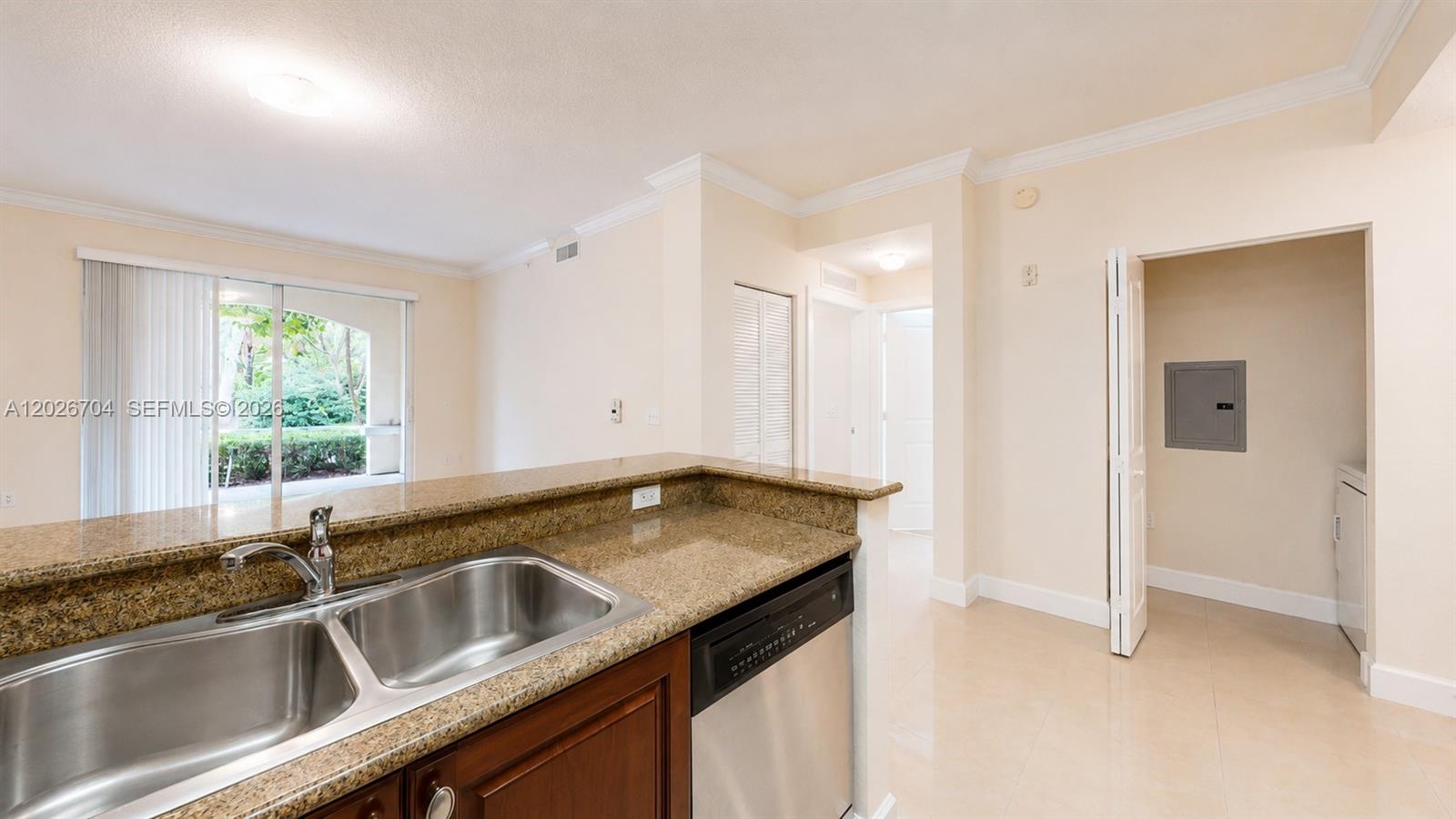 4106 Renaissance Way 106 Property Photo 2