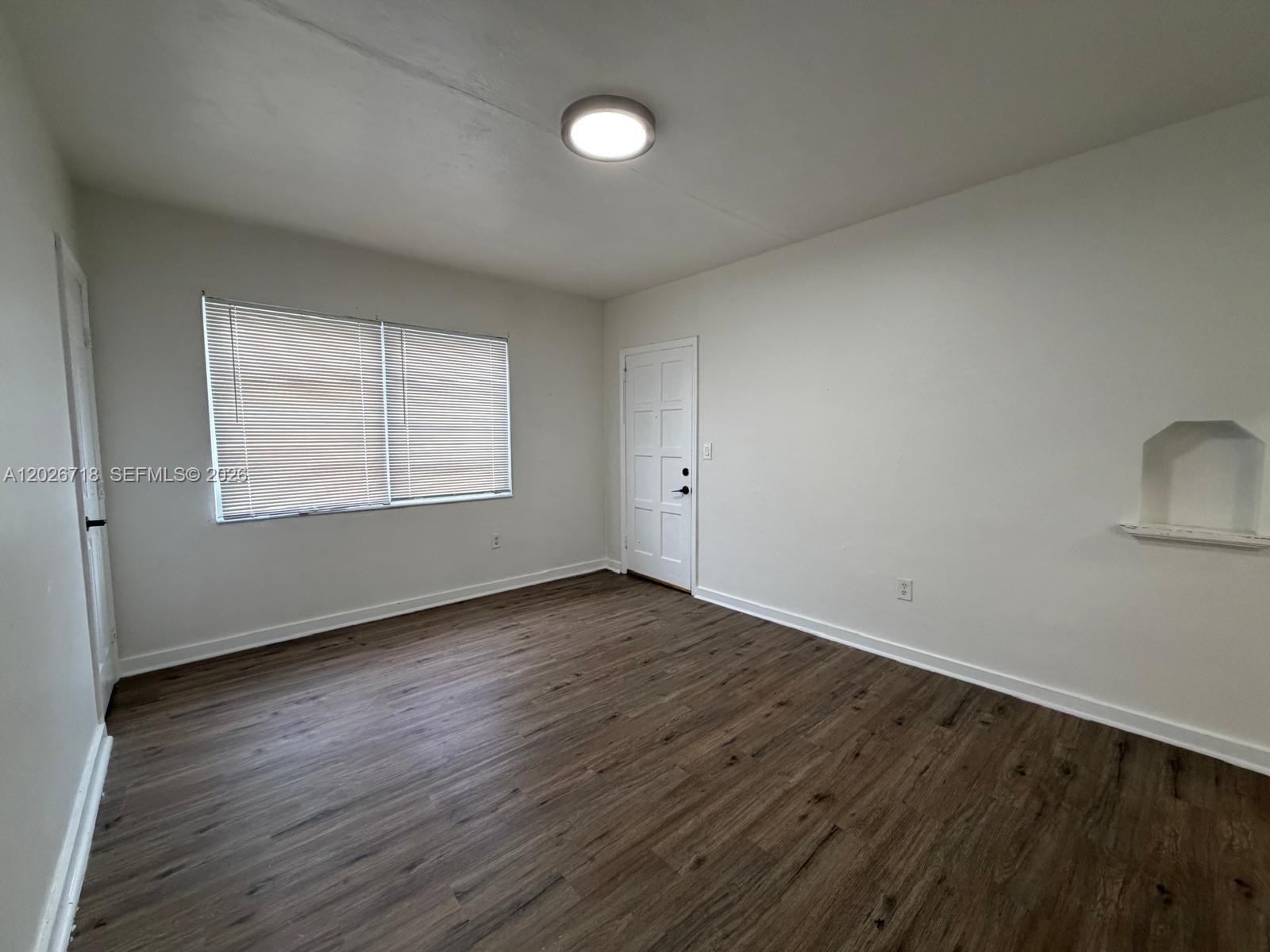 A12026718 Property Photo 6