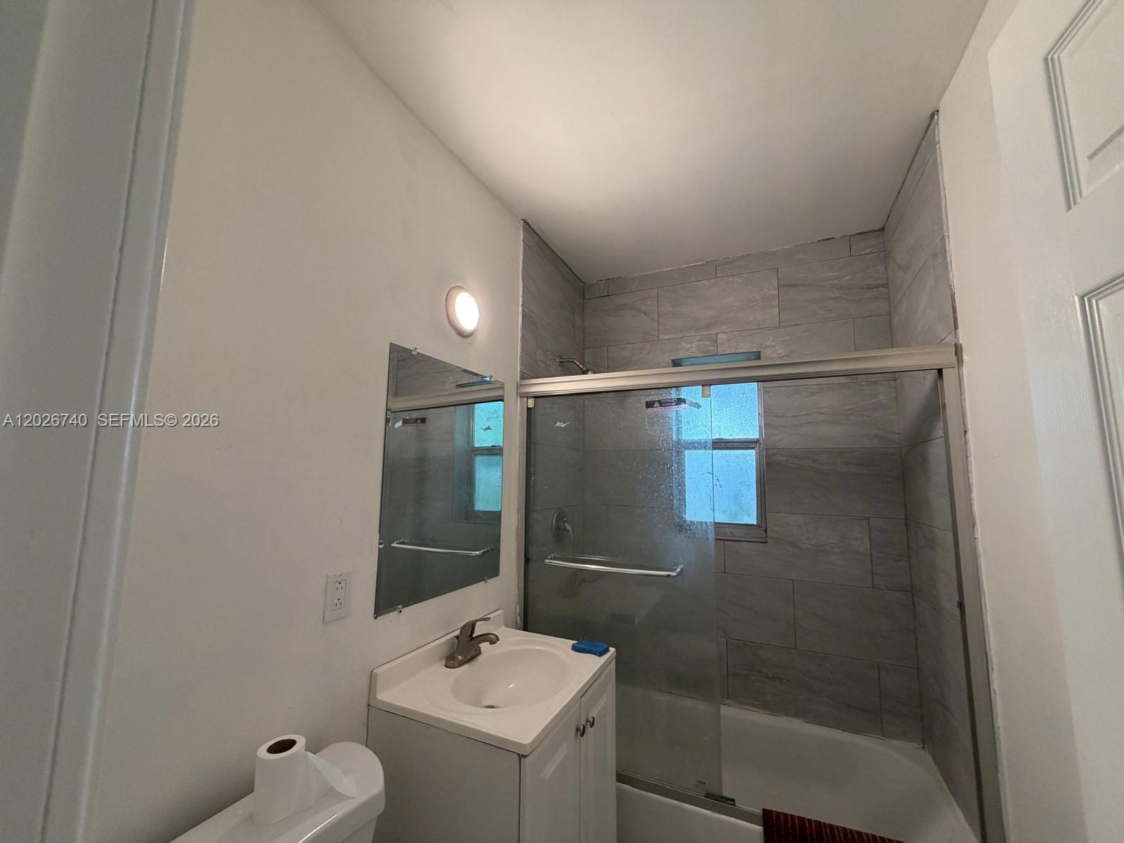535 Sw 7th Street 4 Property Photo 11
