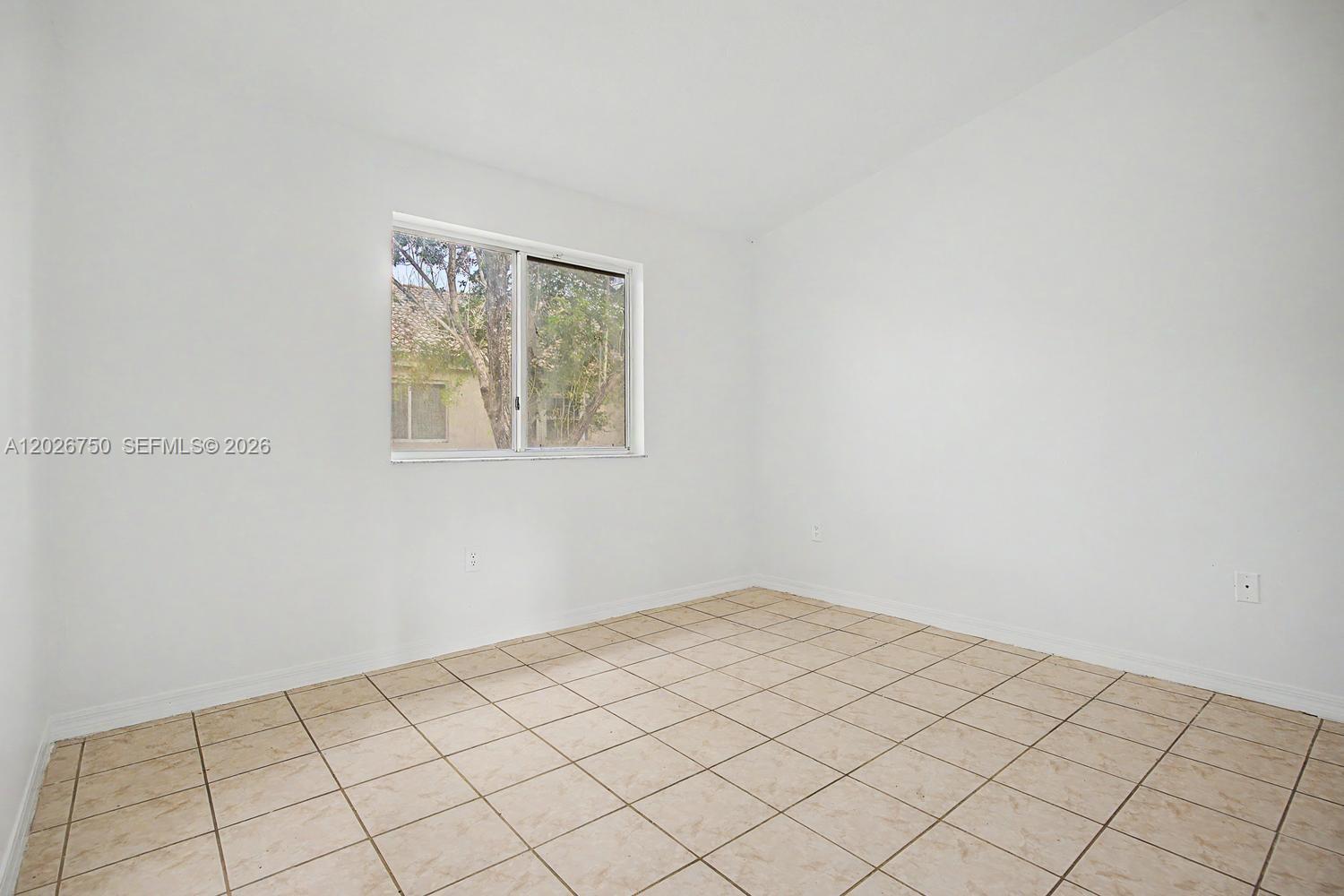 1241 Se 29th Street 203-27 Property Photo 12
