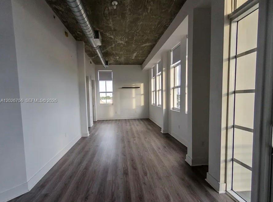 1791 Ne Miami Gardens Drive E405 Property Photo 8
