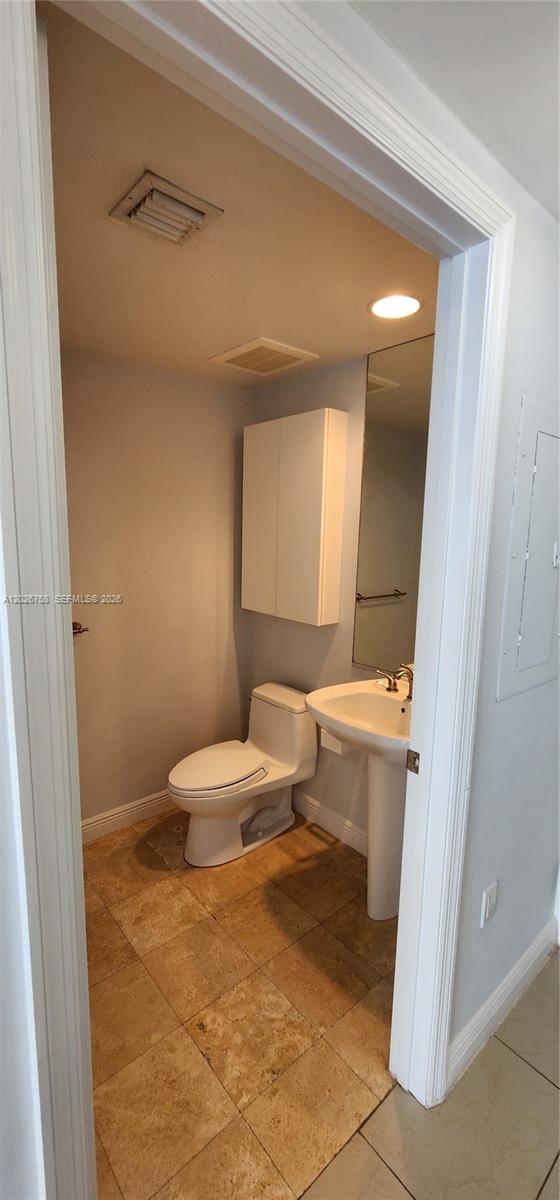 1745 E Hallandale Beach Boulevard 2304w Property Photo 17