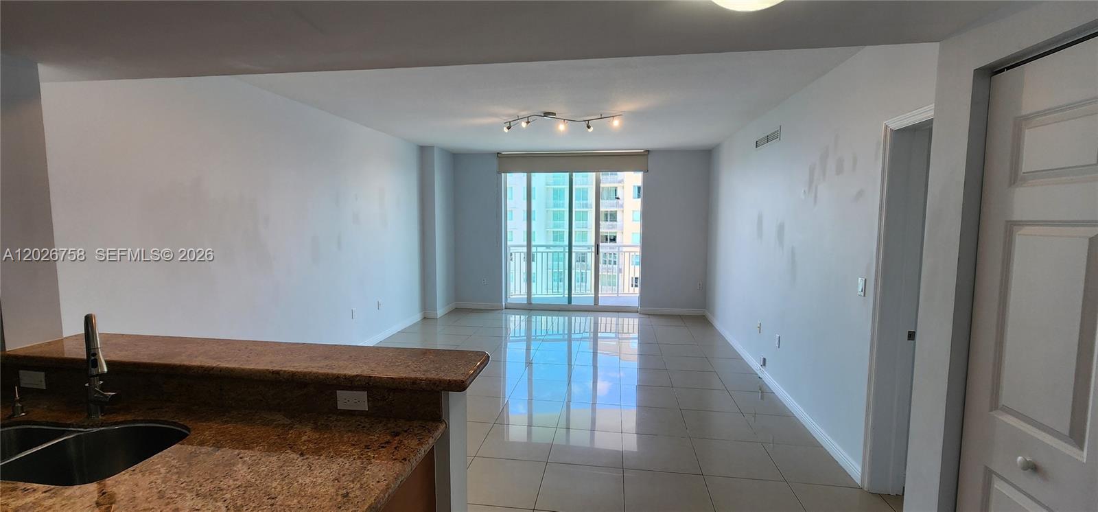 1745 E Hallandale Beach Boulevard 2304w Property Photo 18