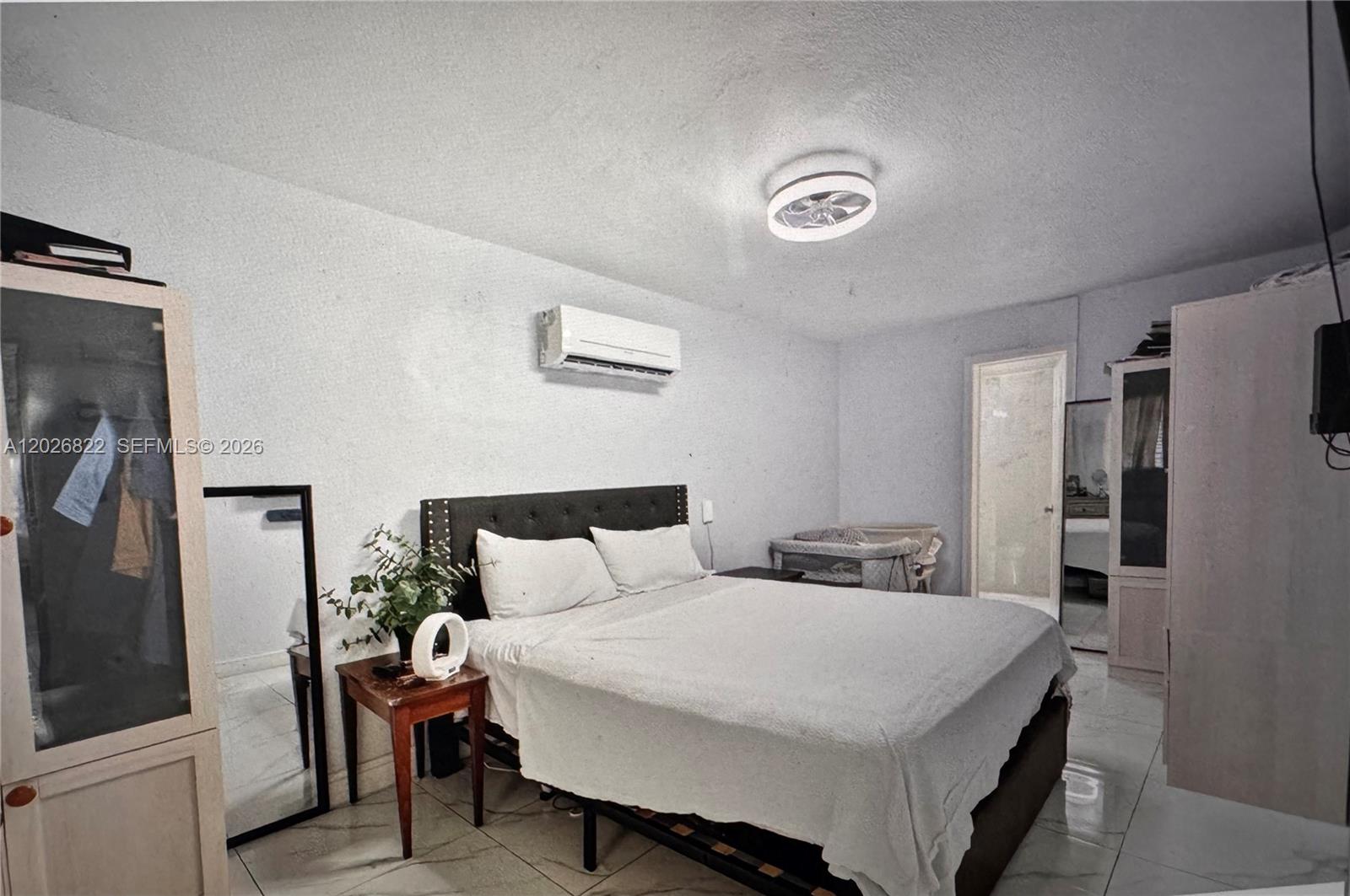 1705 Davie Boulevard Property Photo 8