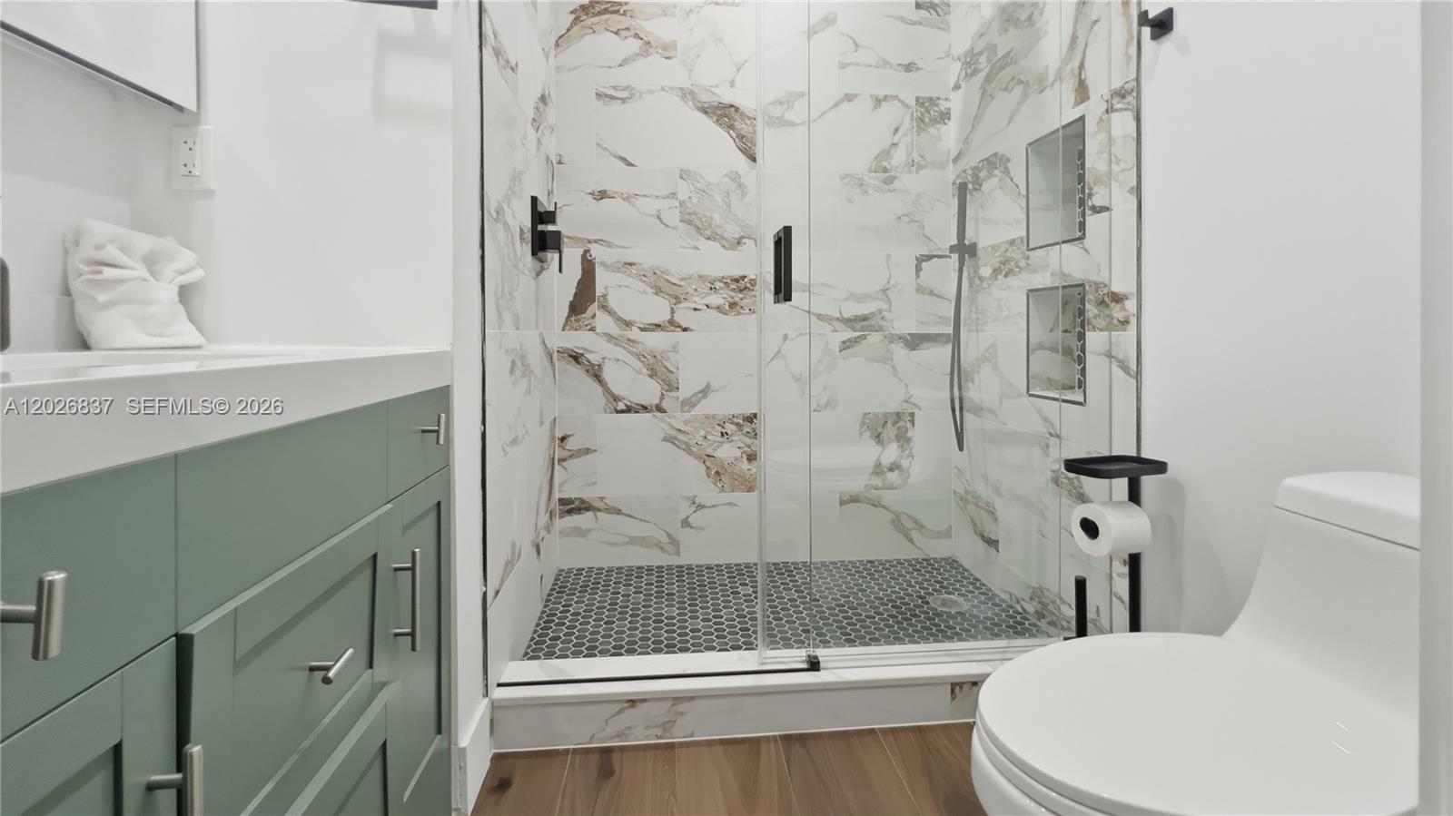 A12026837 Property Photo 9
