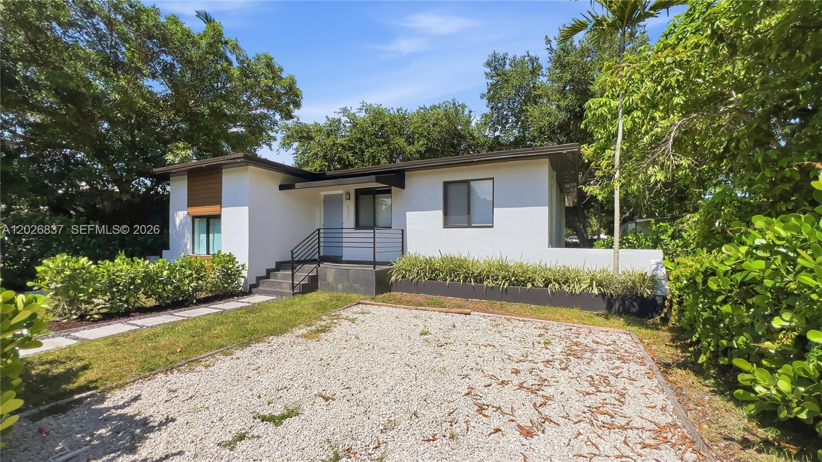 A12026837 Property Photo 20