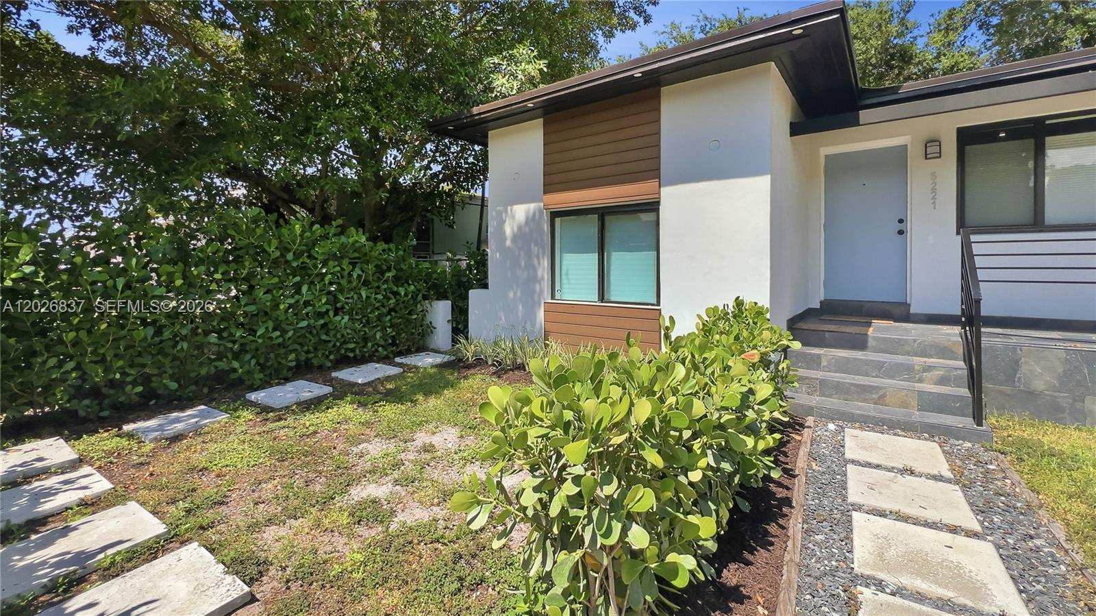 A12026837 Property Photo 21