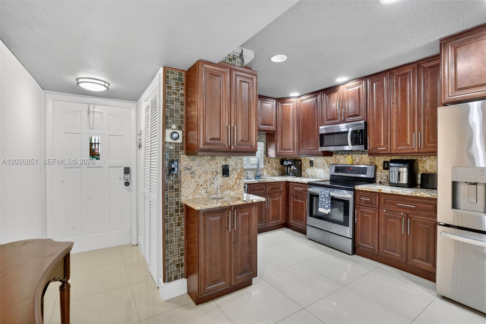 8941 S Hollybrook Boulevard 205 Property Photo 1