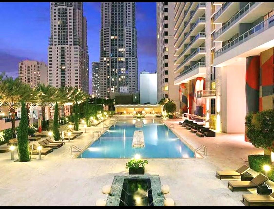 50 Biscayne Boulevard 3303 Property Photo 4