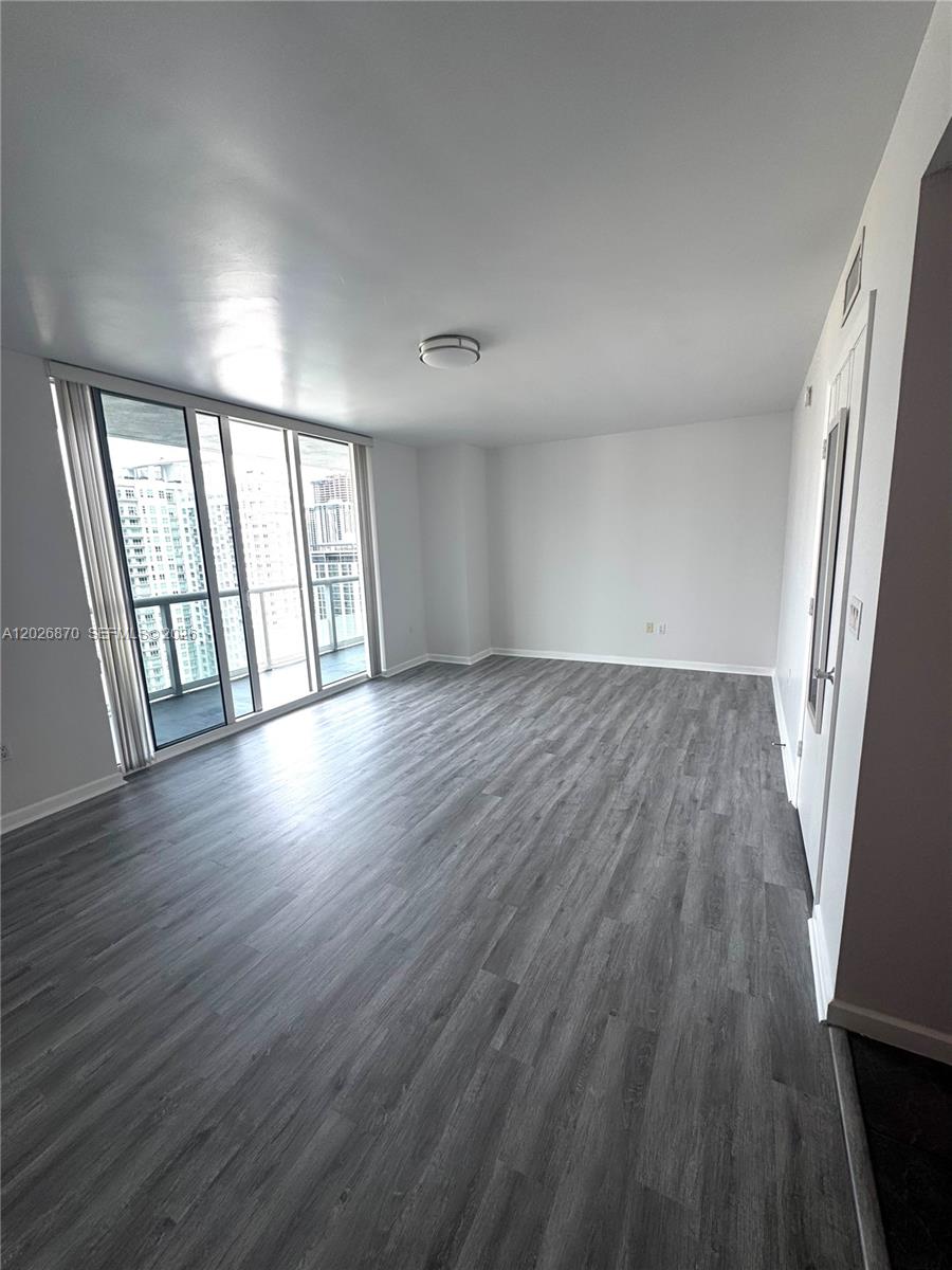 50 Biscayne Boulevard 3303 Property Photo 7