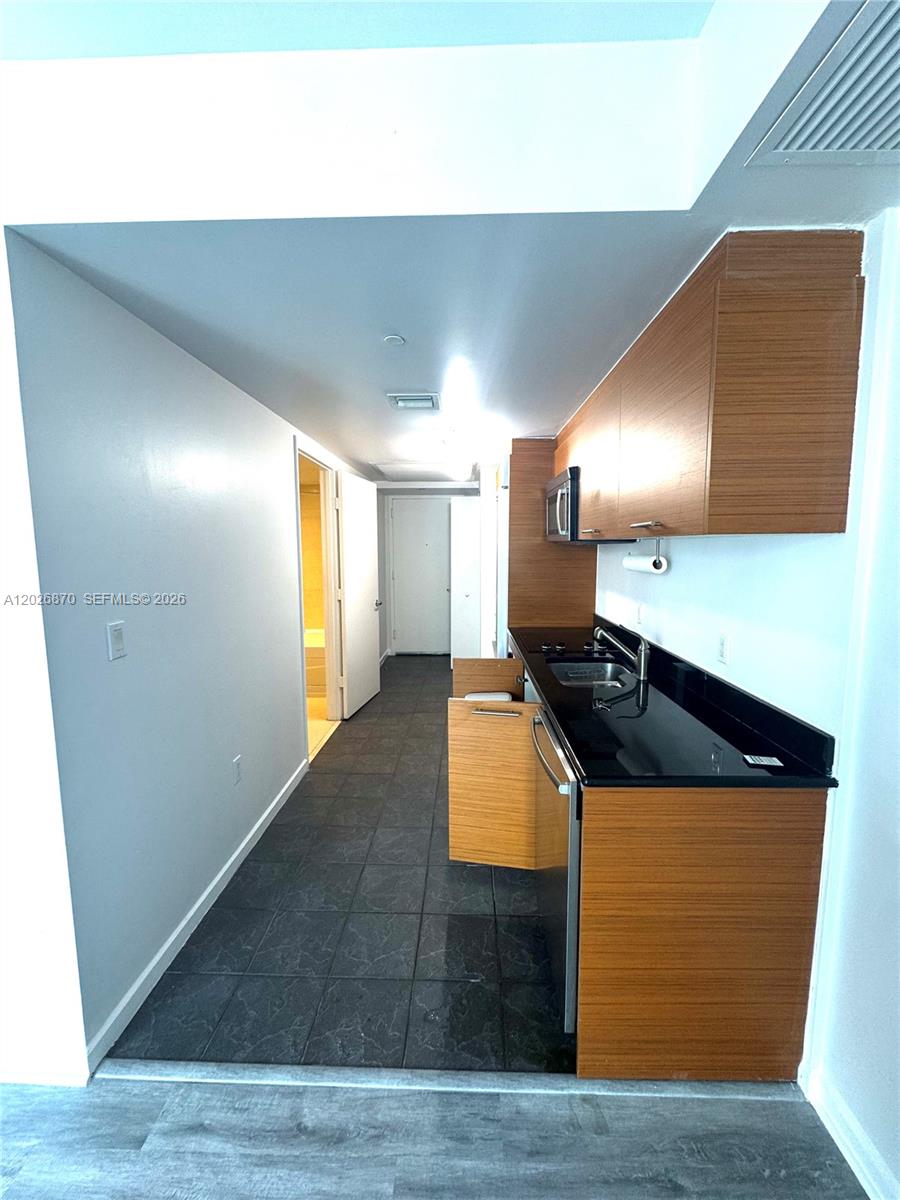50 Biscayne Boulevard 3303 Property Photo 27