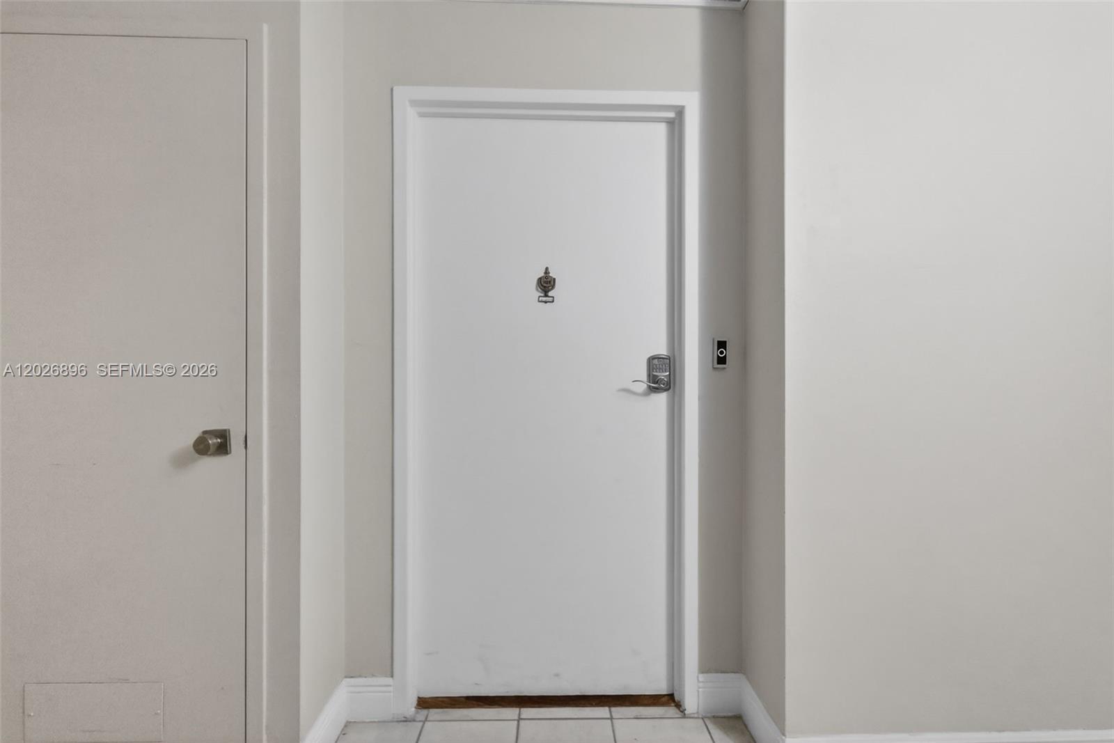 7135 Collins Avenue 1124 Property Photo 2