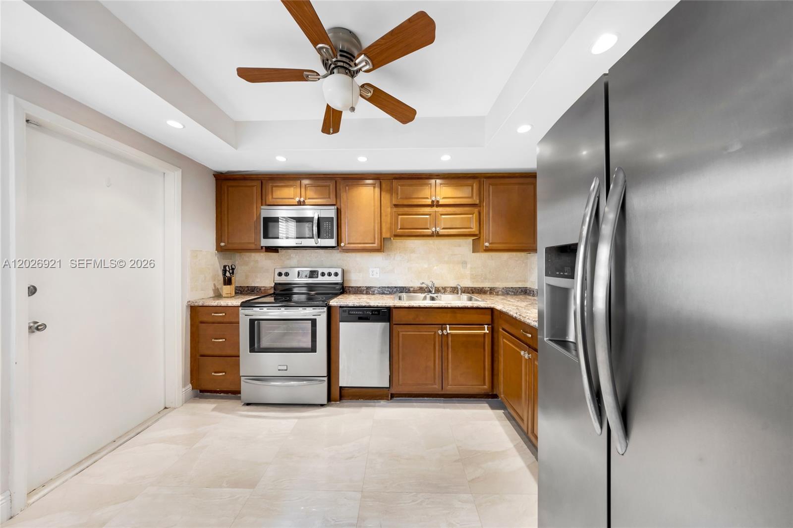 A12026921 Property Photo 14