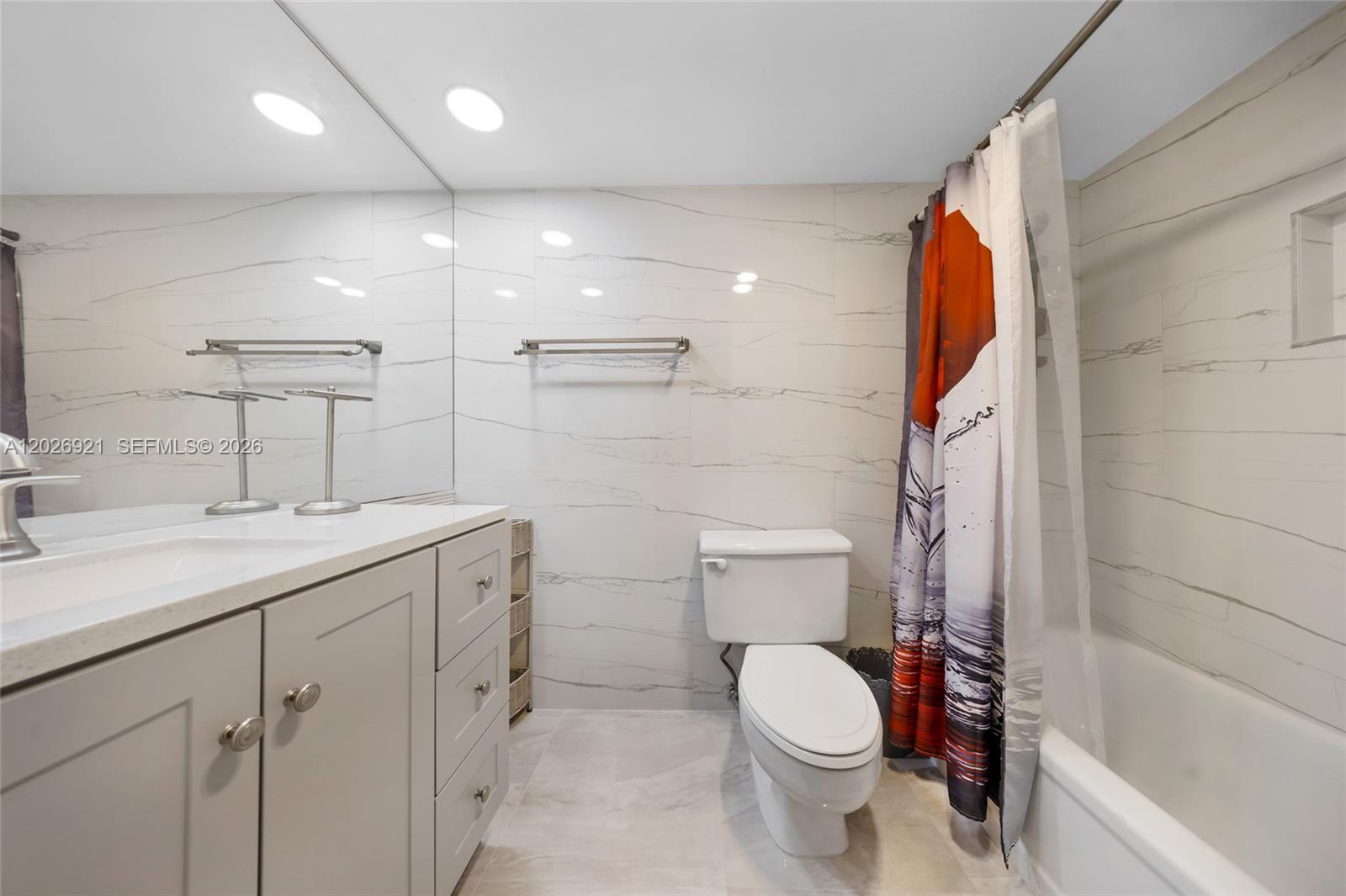 A12026921 Property Photo 15