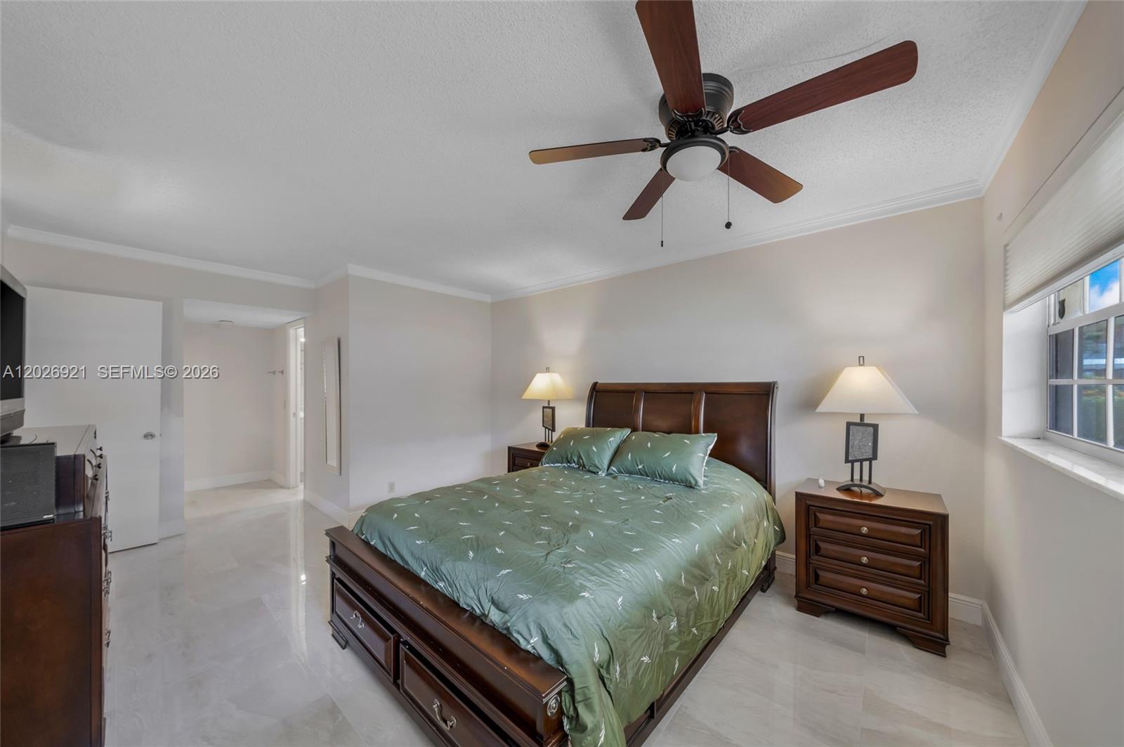 A12026921 Property Photo 19