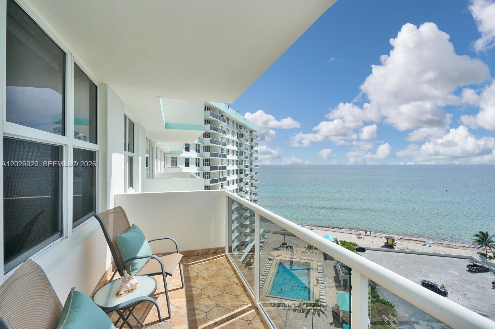 3725 S Ocean Drive 1216 Property Photo 2