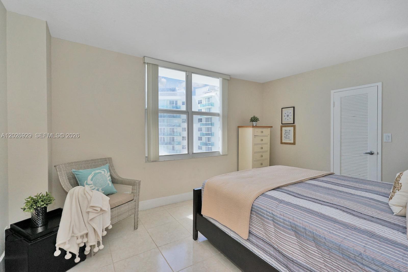 3725 S Ocean Drive 1216 Property Photo 13