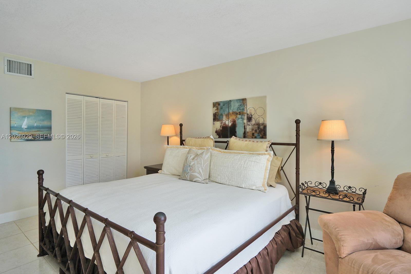 3725 S Ocean Drive 1216 Property Photo 17