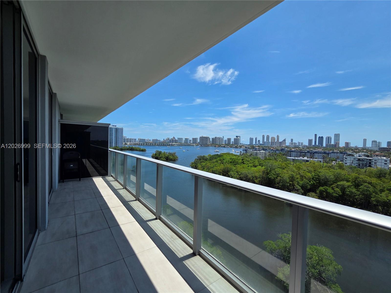 16385 Biscayne Boulevard 1019 Property Photo 5