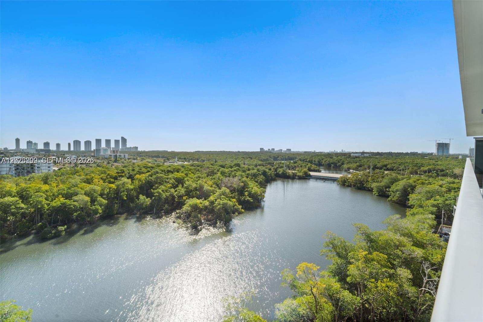 16385 Biscayne Boulevard 1019 Property Photo 7