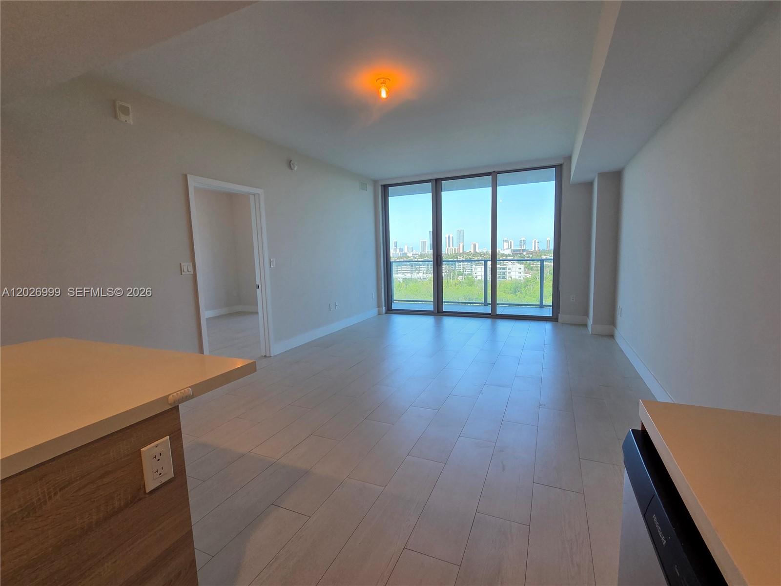16385 Biscayne Boulevard 1019 Property Photo 14