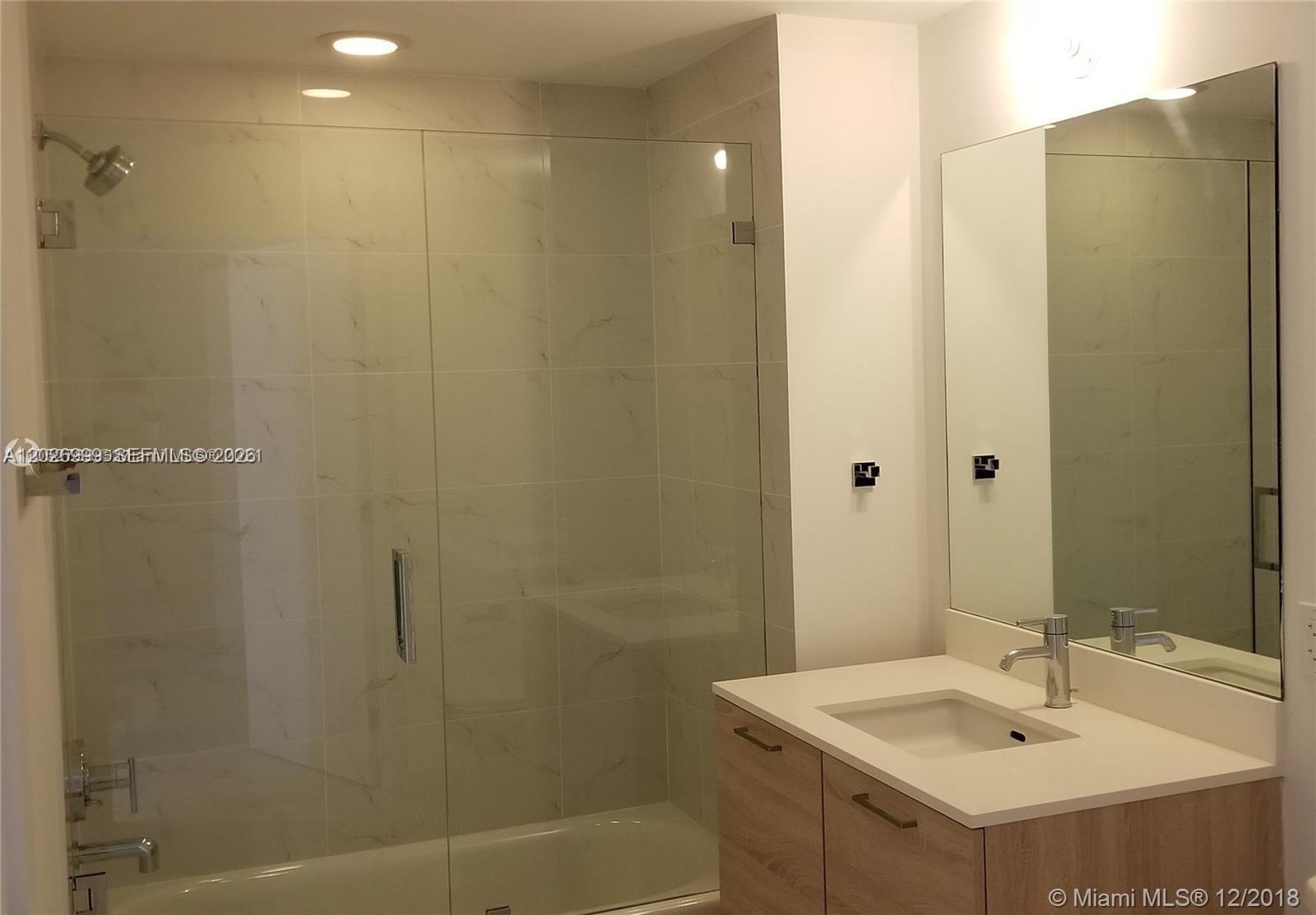 16385 Biscayne Boulevard 1019 Property Photo 29