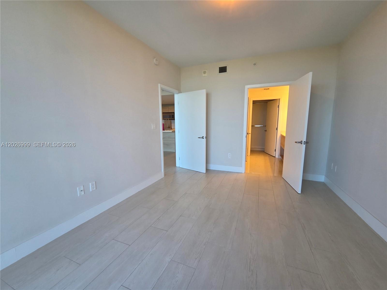16385 Biscayne Boulevard 1019 Property Photo 34
