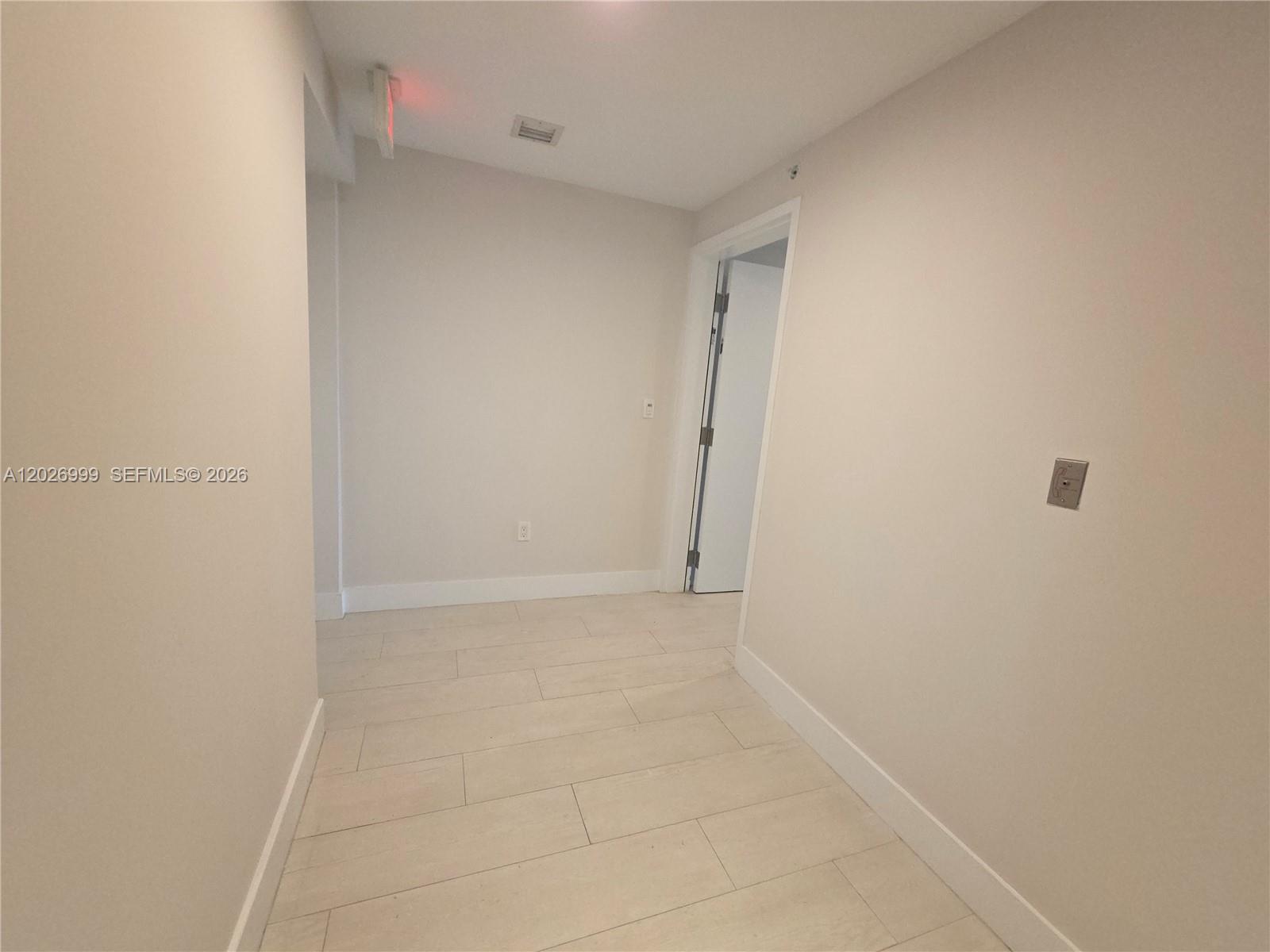 16385 Biscayne Boulevard 1019 Property Photo 42