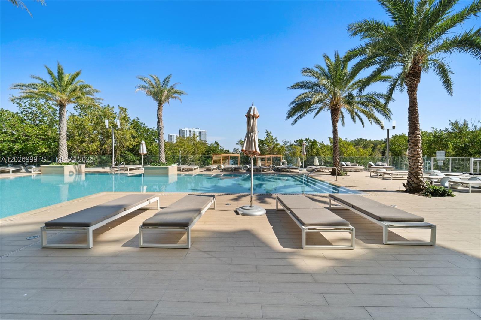 16385 Biscayne Boulevard 1019 Property Photo 63