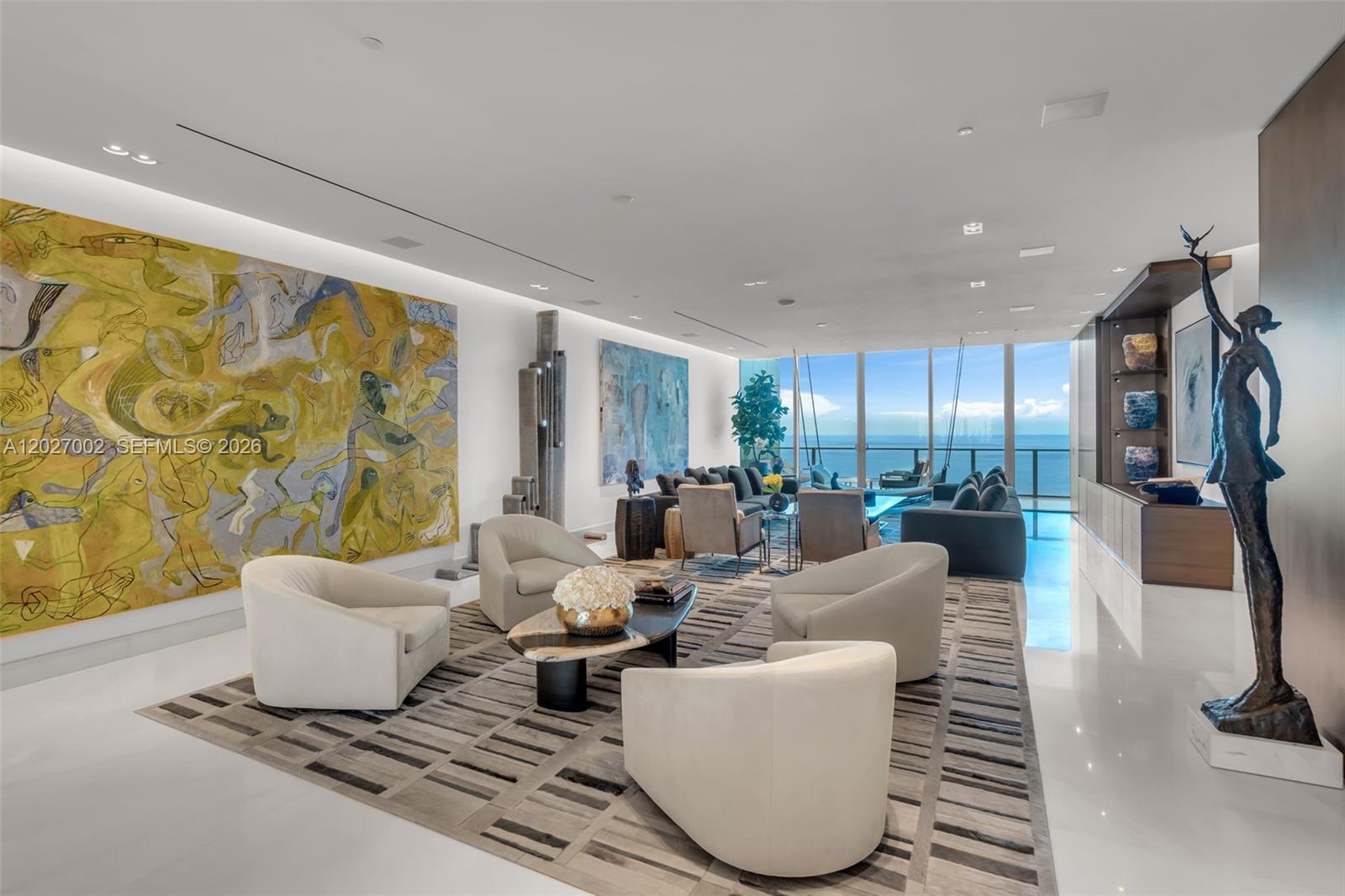 350 Ocean Drive Lph2n Property Photo 5