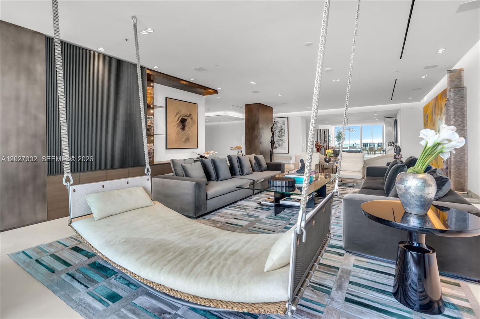350 Ocean Drive Lph2n Property Photo 9