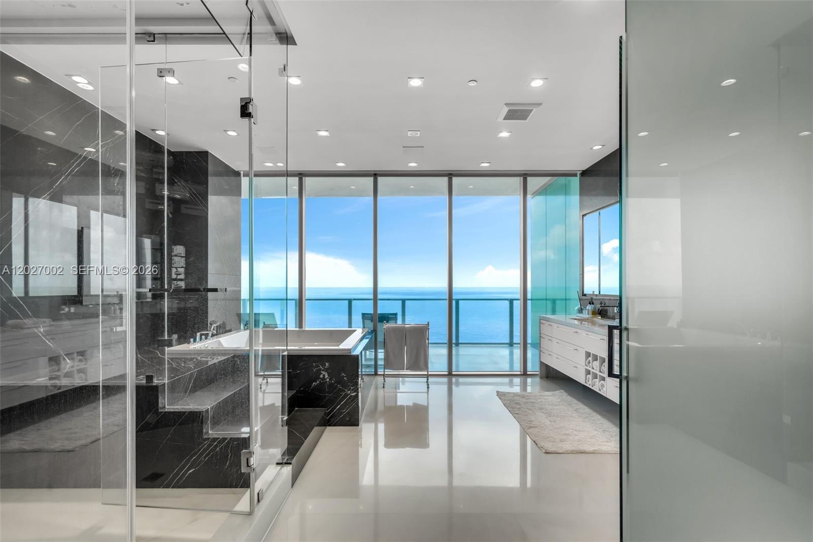 350 Ocean Drive Lph2n Property Photo 24