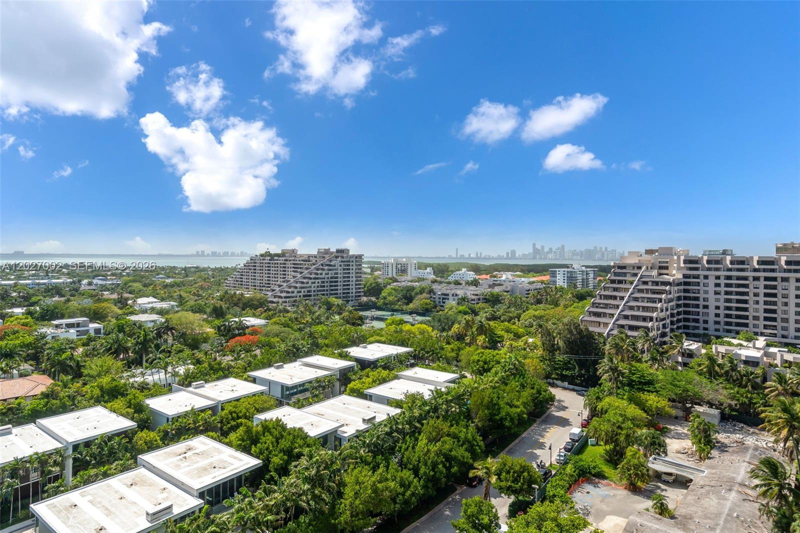 350 Ocean Drive Lph2n Property Photo 33