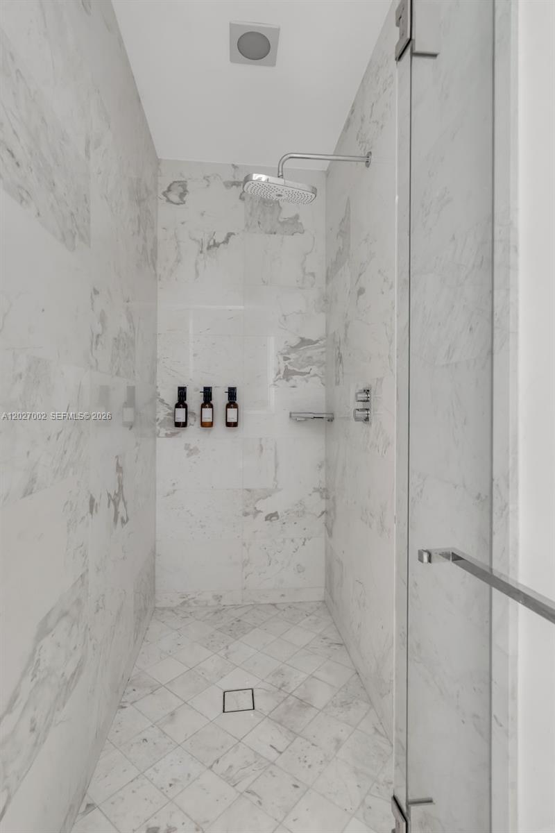 350 Ocean Drive Lph2n Property Photo 56