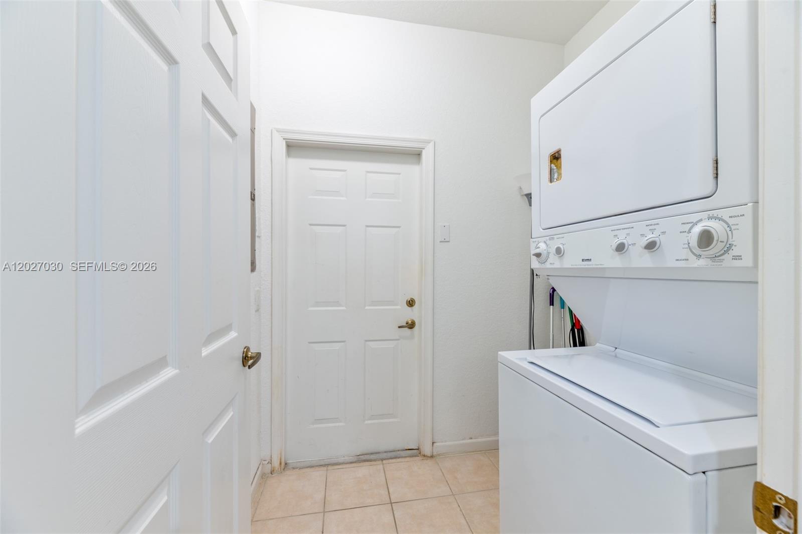 1695 Passion Vine Circle 22-1 Property Photo 34