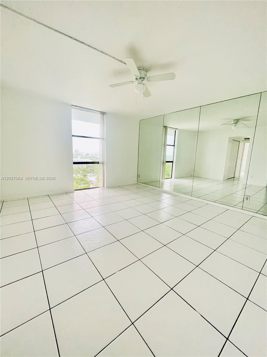 13499 Biscayne Boulevard 1613 Property Photo 6