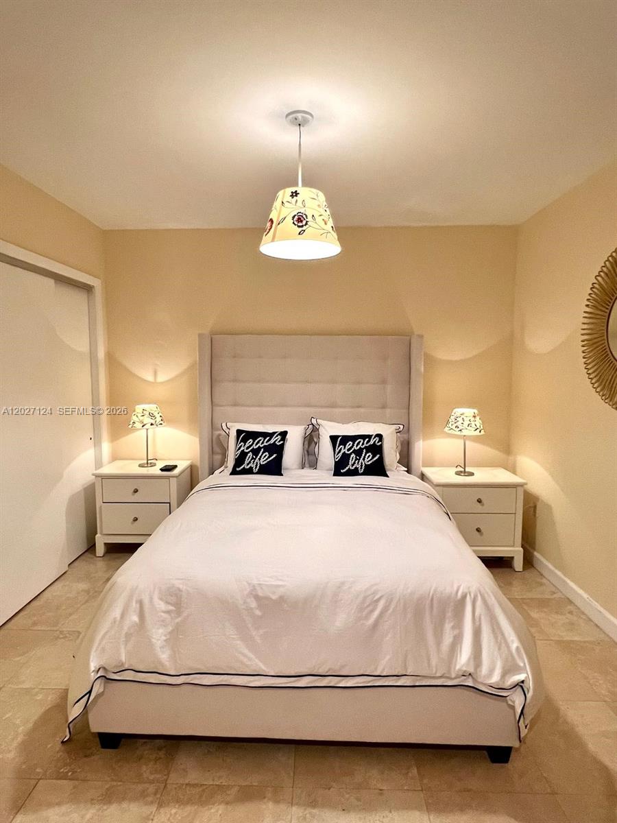 1830 S Ocean Drive 1812 Property Photo 3
