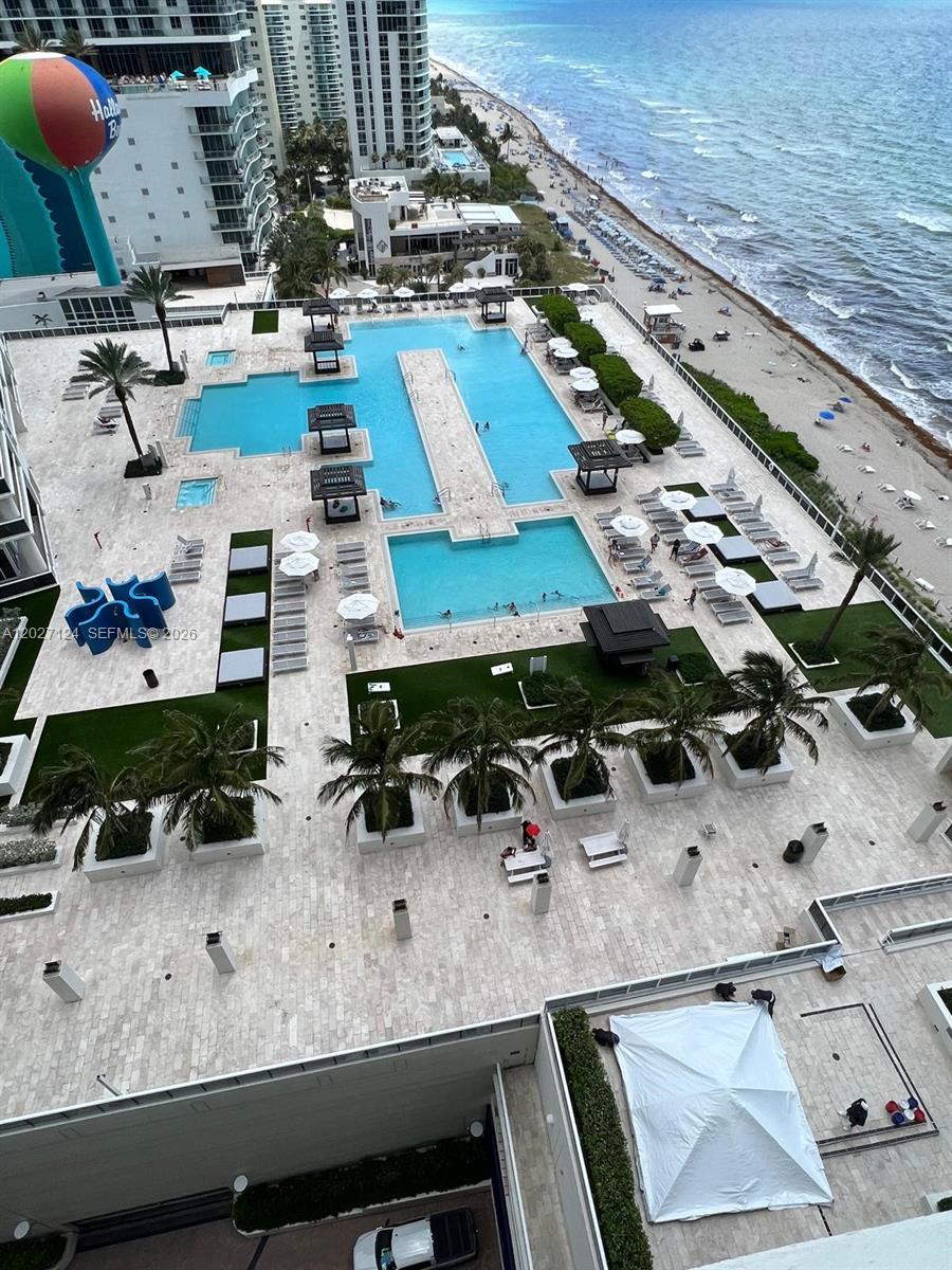 1830 S Ocean Drive 1812 Property Photo 14