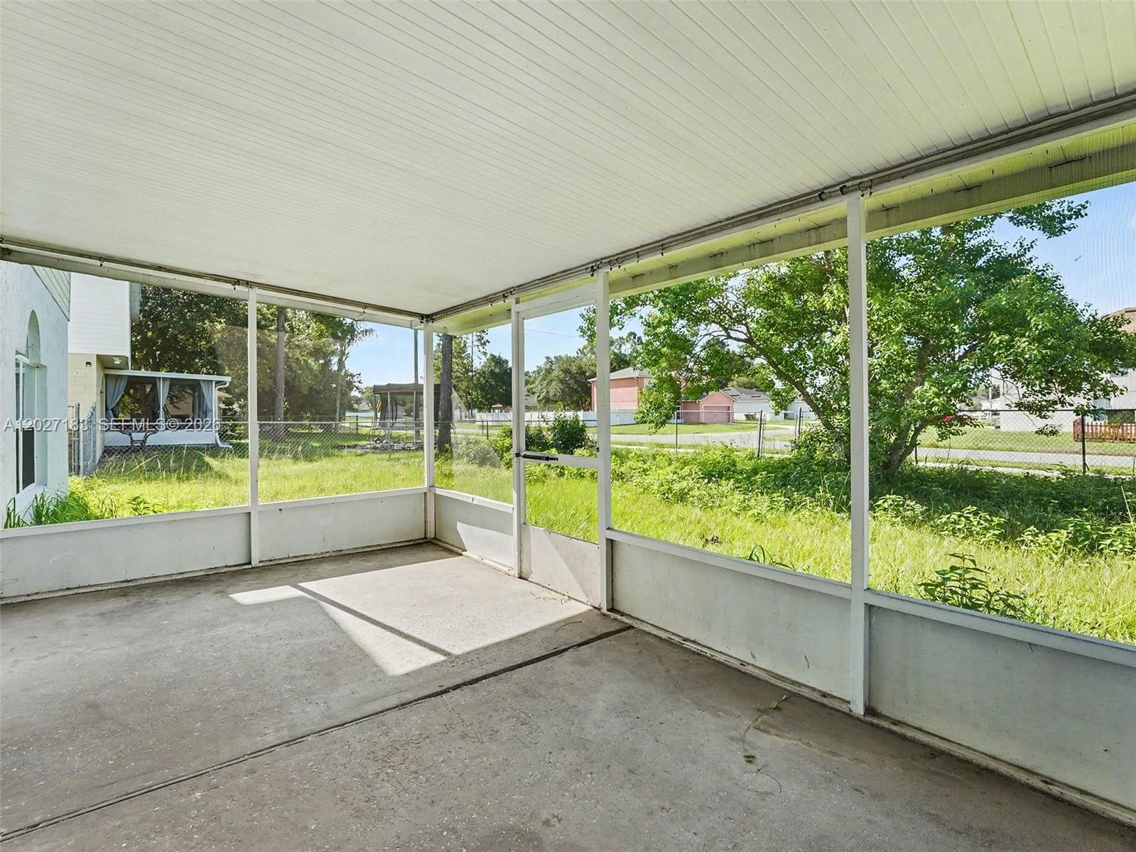 945 Gateshead Property Photo 23