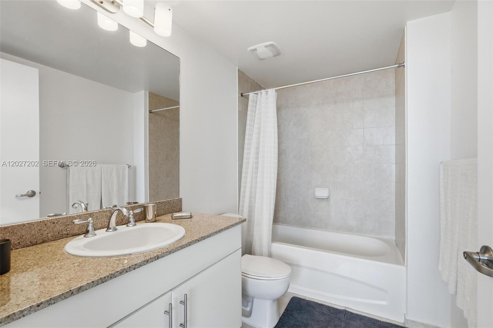 1861 S River Drive 2008 Property Photo 21