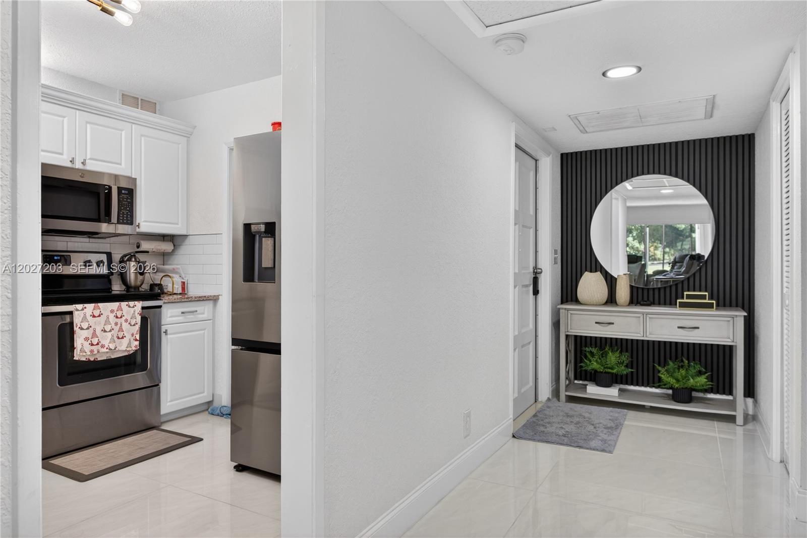 A12027203 Property Photo 2
