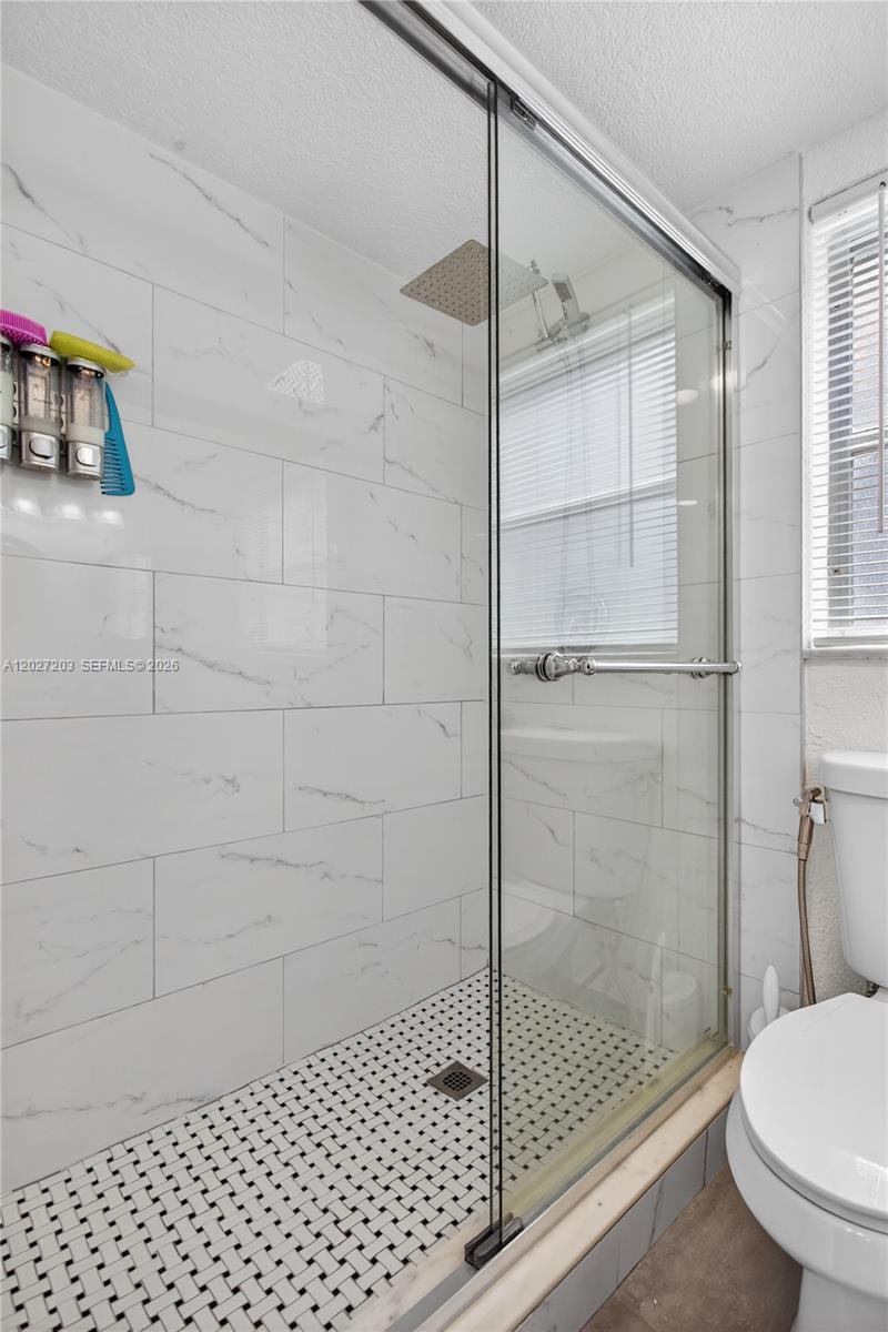 A12027203 Property Photo 17