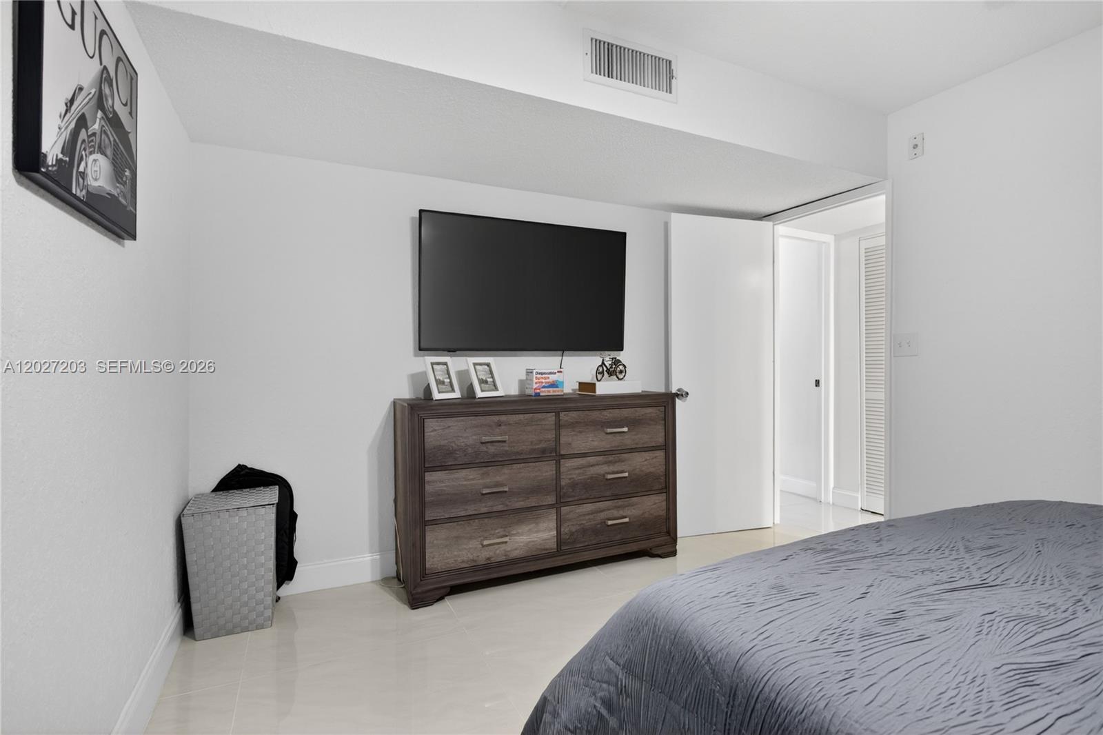 A12027203 Property Photo 26