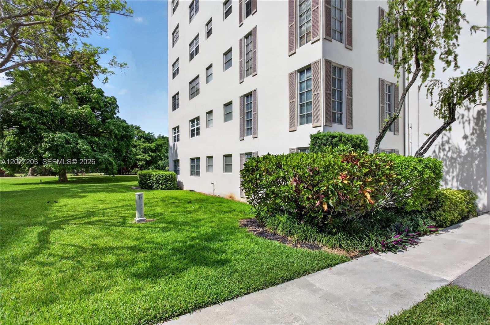 A12027203 Property Photo 37