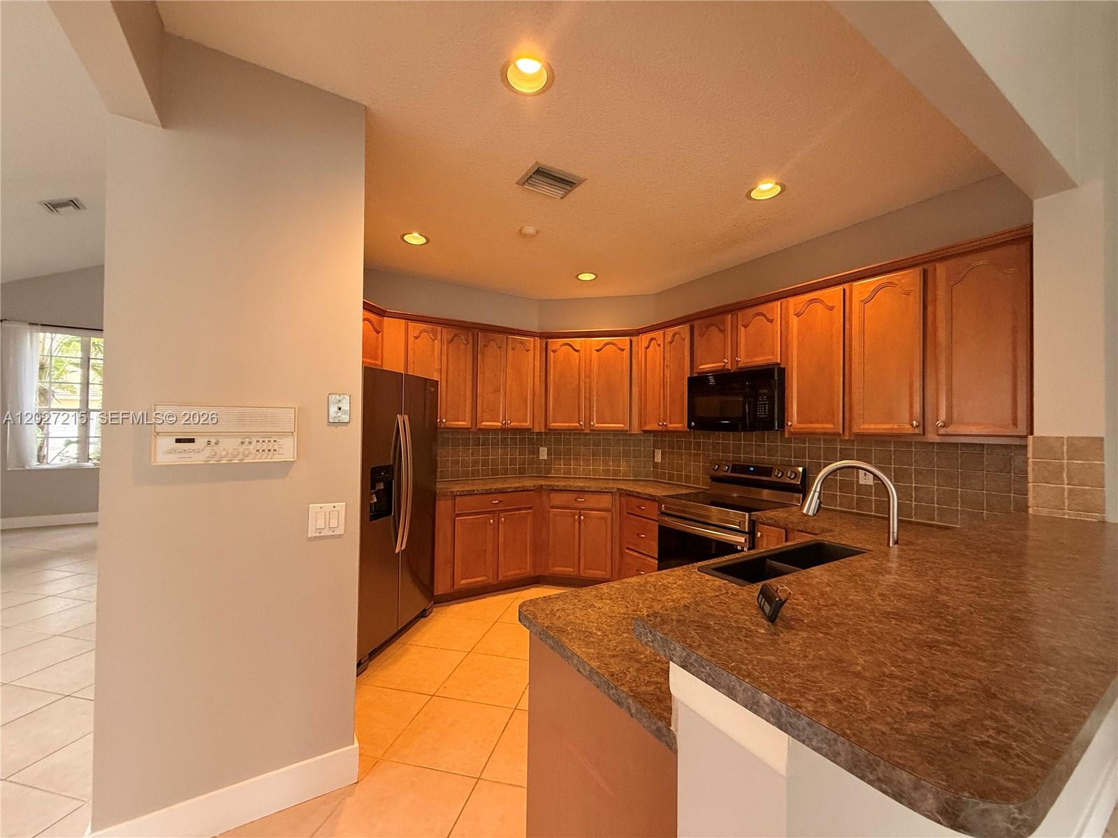 300 Cameron Drive Property Photo 6