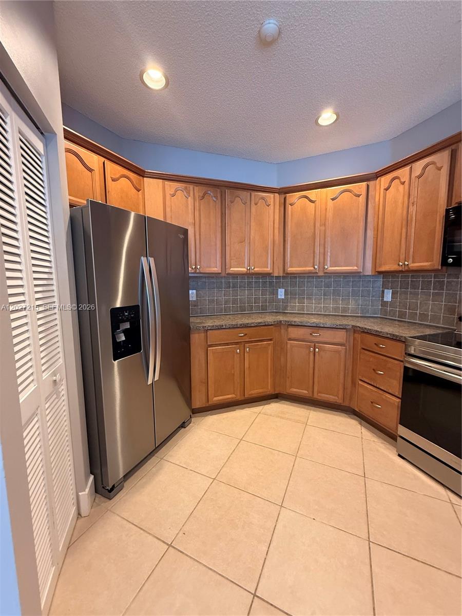 300 Cameron Drive Property Photo 6