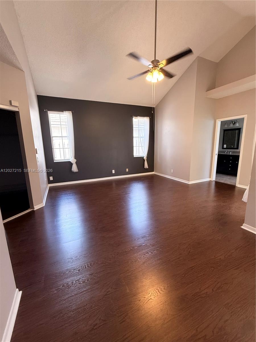 300 Cameron Drive Property Photo 21
