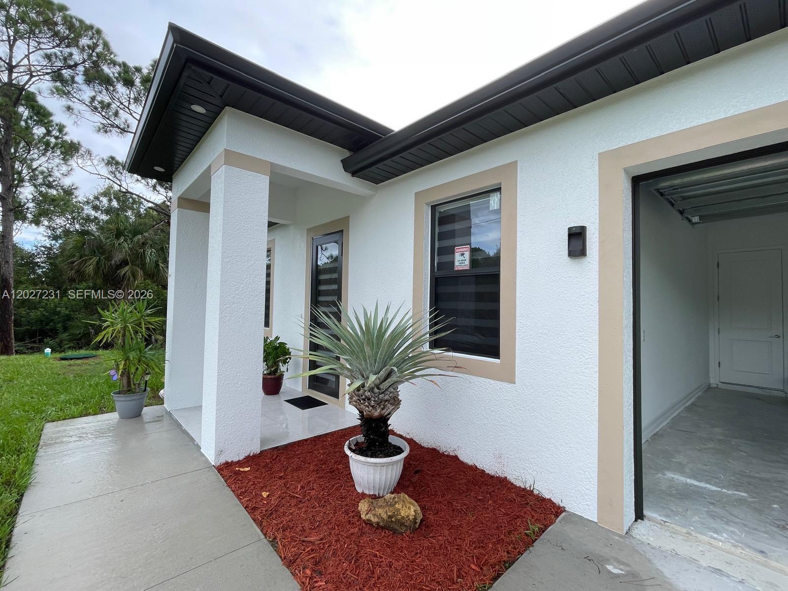 425 Majors Avenue 0 Property Photo 2