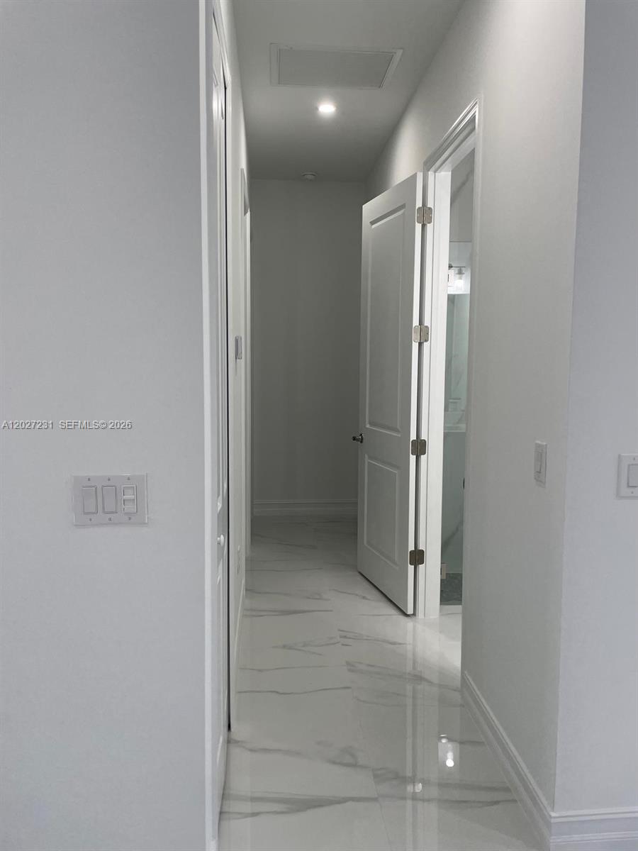 425 Majors Avenue 0 Property Photo 8