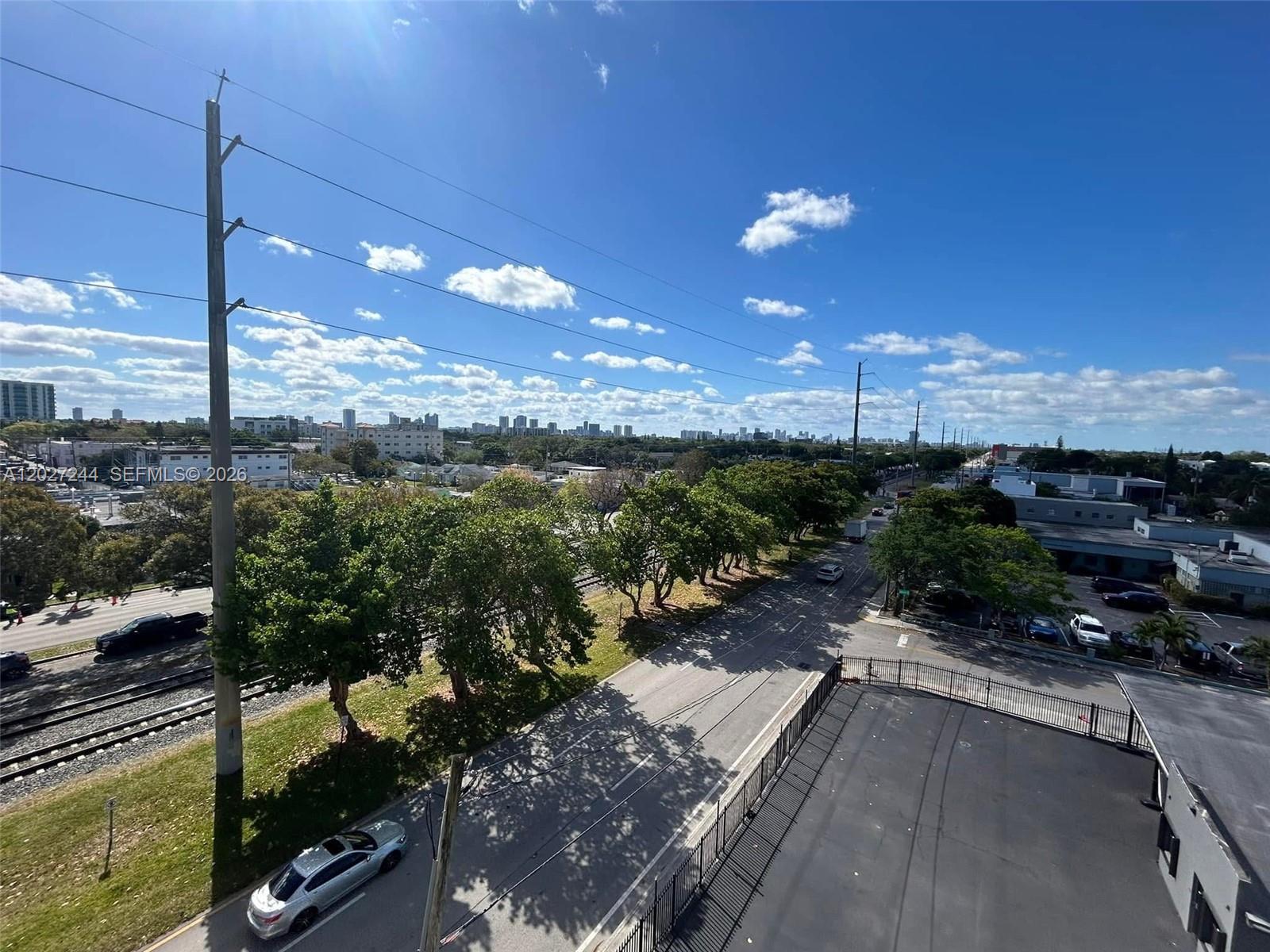 2100 Van Buren Street 506 Property Photo 14